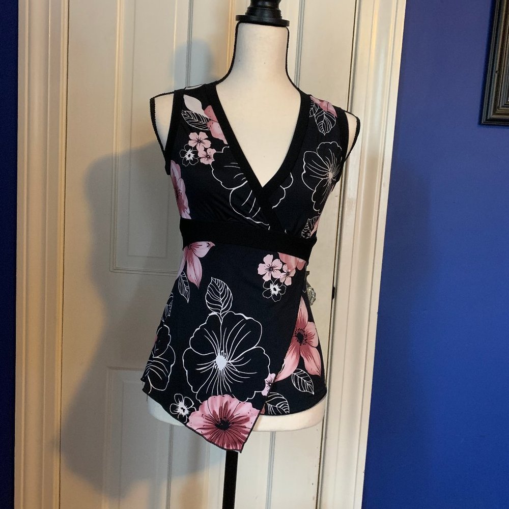 Black floral sleeveless blouse